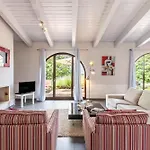 Basilico Apartment
